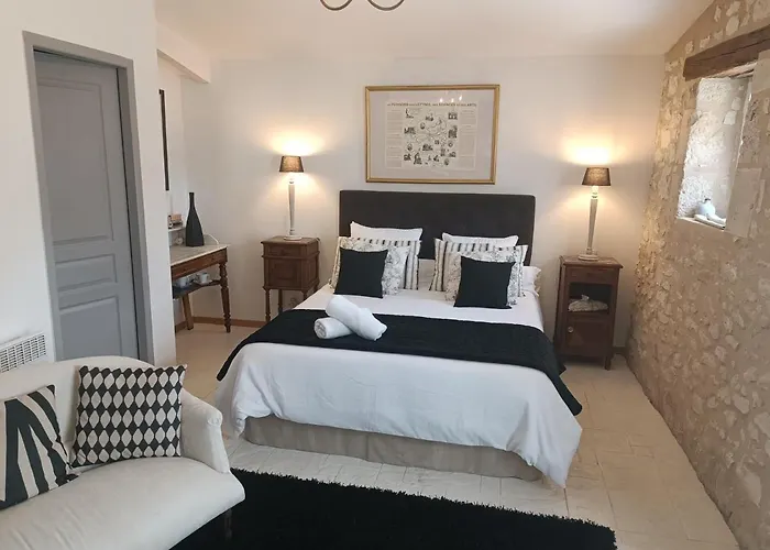 Pensión Maddy - Au Clos De 3*